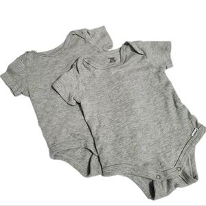 Gerber Baby Gray Bodysuit Set Of 2 Size 3-6 Months